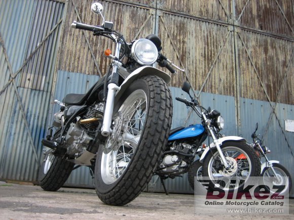 2006 Suzuki VanVan 125 photo